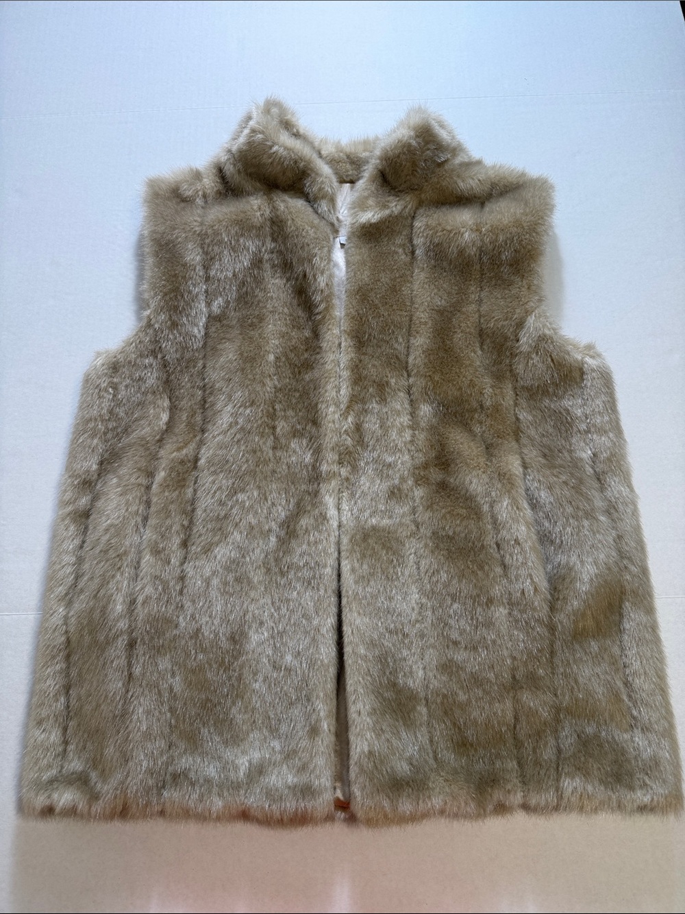 Donna Salyers Fabulous Furs Vest